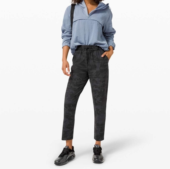 Lululemon Keep Moving Pant - Picture 1 of 9